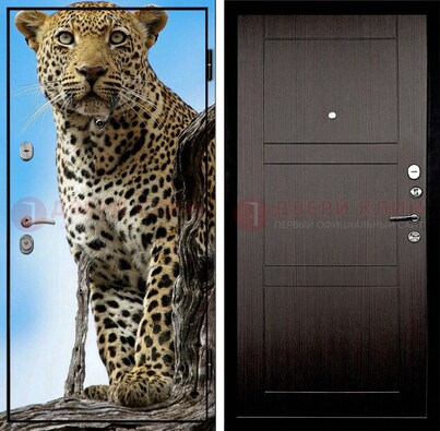 Железная дверь с рисунком гепарда снаружи ДФ-27 в Перми