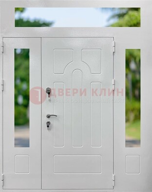 Белая стальная дверь порошок со стеклом и фрамугами ДФГ-11 в Перми