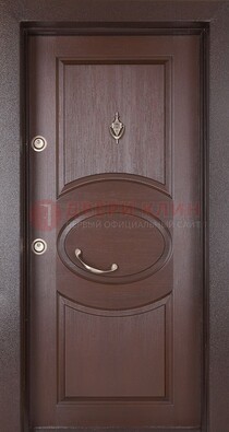 Железная дверь с массивом дуба в стиле классика ДМД-55 в Перми