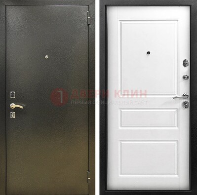 Входная дверь Темное серебро с порошковым напылением и белой МДФ ДП-272 в Перми
