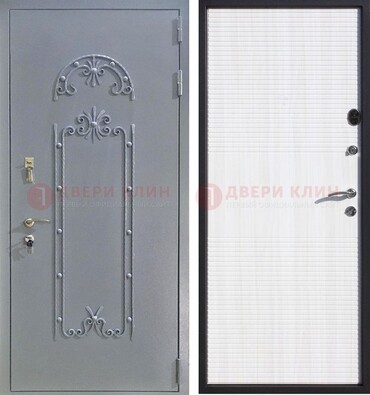 Серая входная дверь с порошковым покрытием ДП-67 в Перми