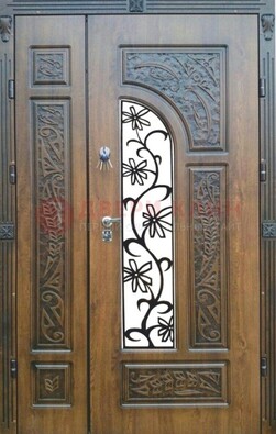 Морозостойкая металлическая парадная дверь ДПР-12 в Перми