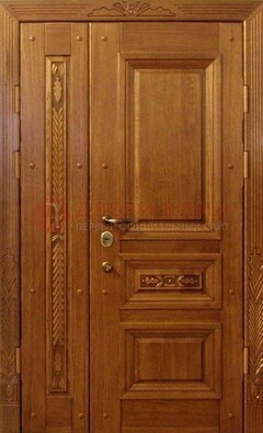 Распашная металлическая парадная дверь ДПР-62 в Перми