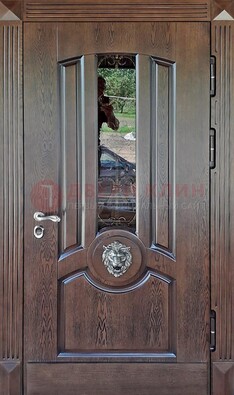 Коричневая уличная дверь со стеклом и ковкой ДСК-107 в Перми