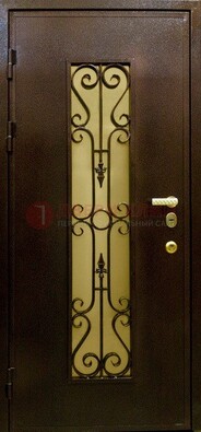 Металлическая дверь с армированным стеклопакетом и ковкой ДСК-20 в Перми