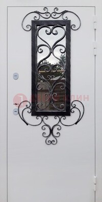 Белая уличная дверь Порошок со стеклом и ковкой ДСК-222 в Перми