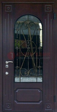 Стальная дверь со стеклом и ковкой ДСК-80 в загородный дом в Перми