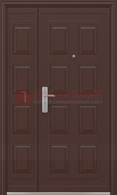 Коричневая железная тамбурная дверь ДТМ-37 в Перми