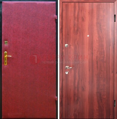 Красная входная дверь с винилискожей ДВ-30 в Перми