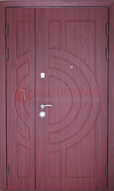 Тамбурная красная железная дверь с виноритом ДВТ-3 в Перми